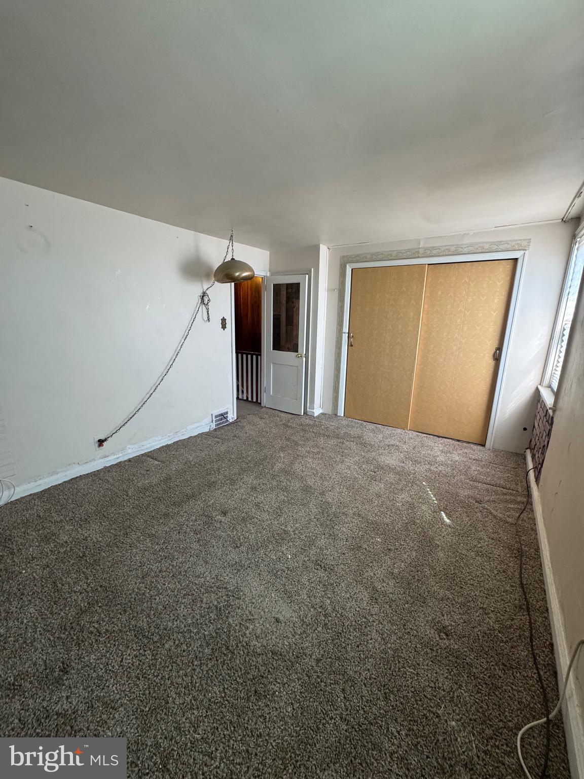 WEST OAK LANE - Residential