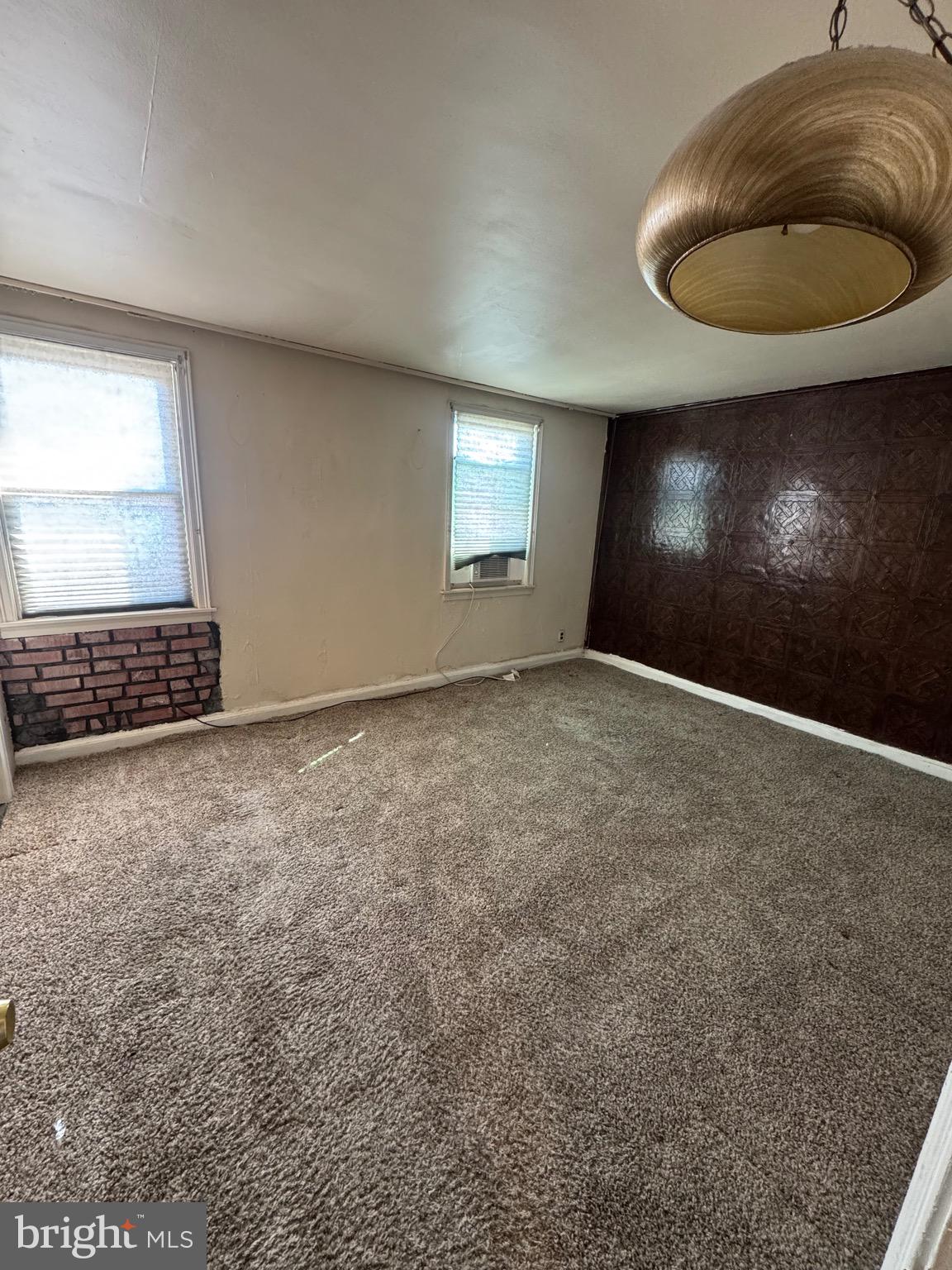 WEST OAK LANE - Residential