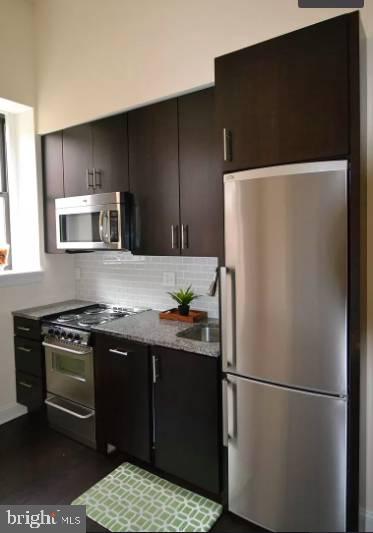 RITTENHOUSE SQUARE - Residential Lease