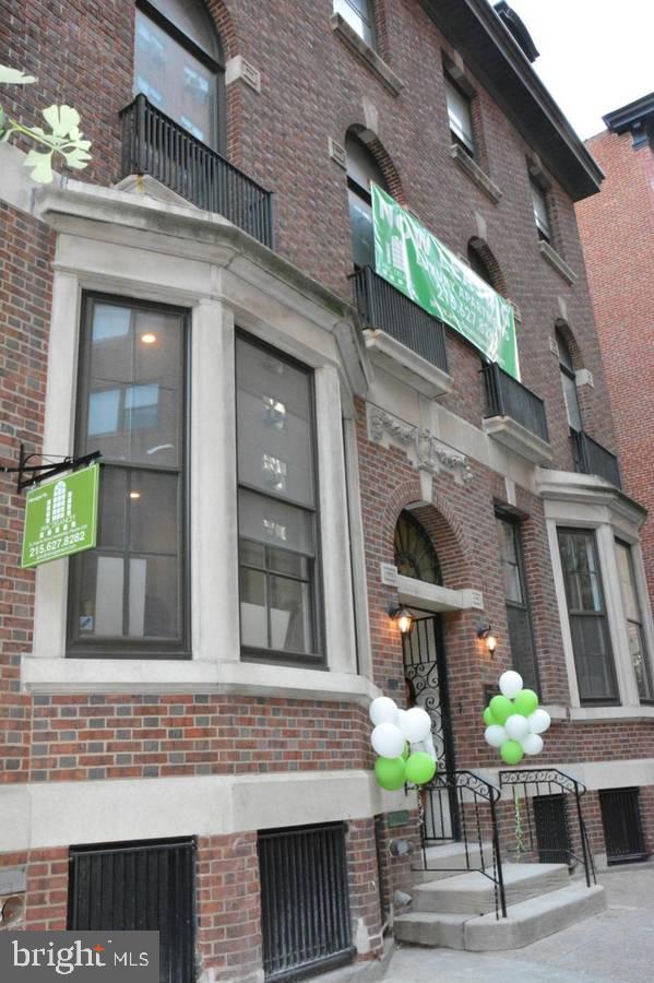 RITTENHOUSE SQUARE - Residential Lease