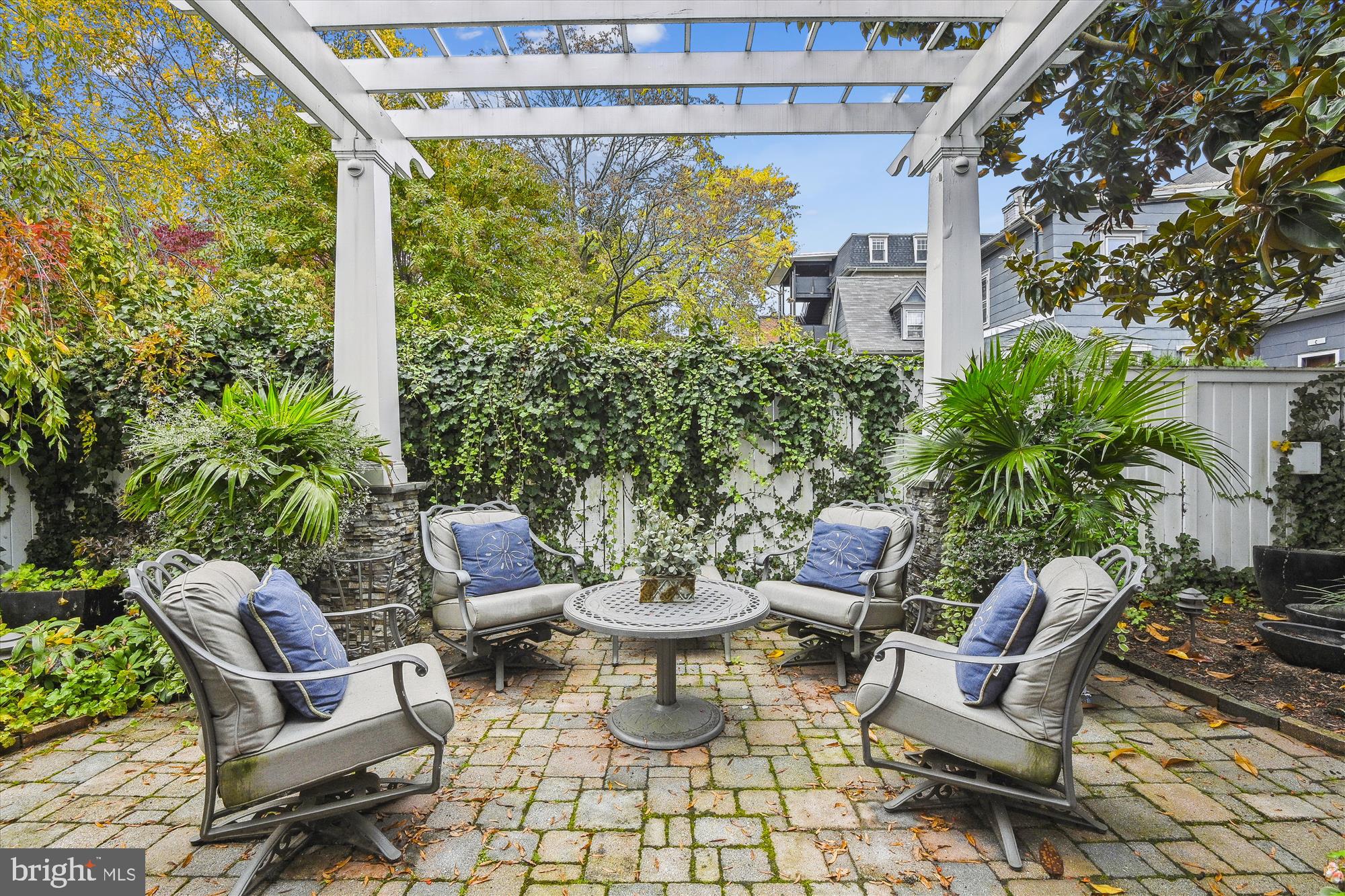 HISTORIC DISTRICT - Residential