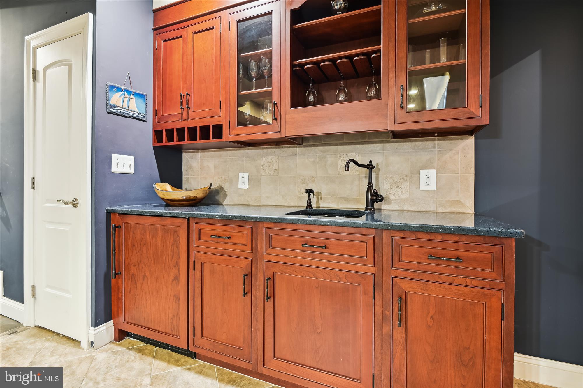 HISTORIC DISTRICT - Residential