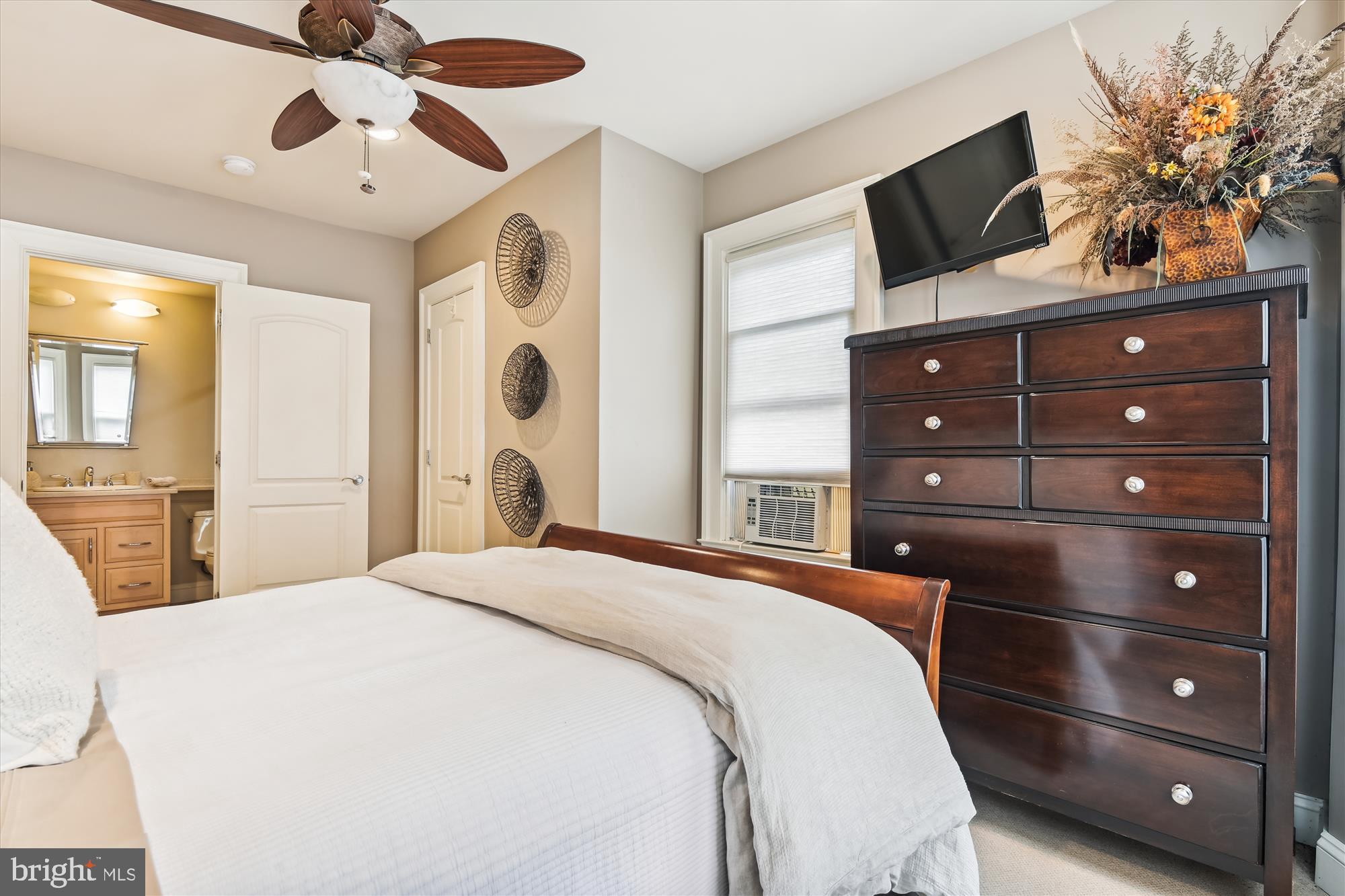 HISTORIC DISTRICT - Residential