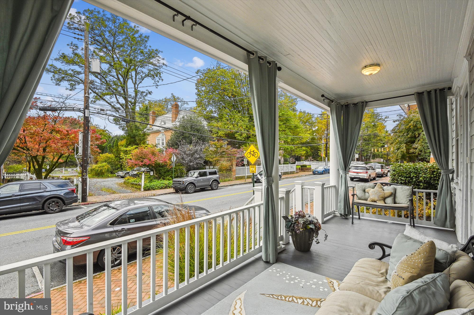 HISTORIC DISTRICT - Residential