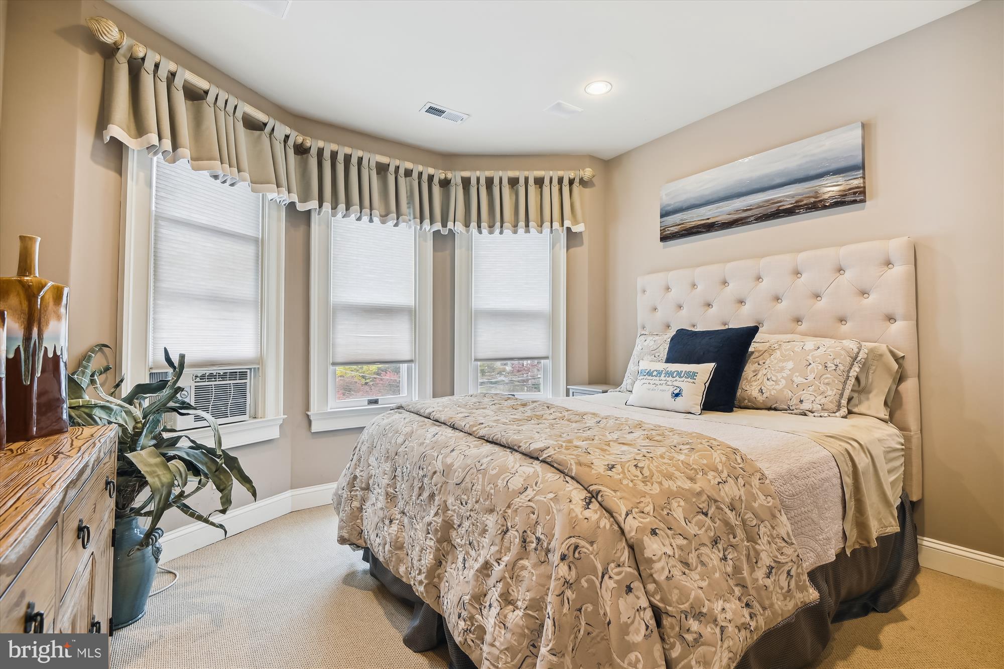 HISTORIC DISTRICT - Residential