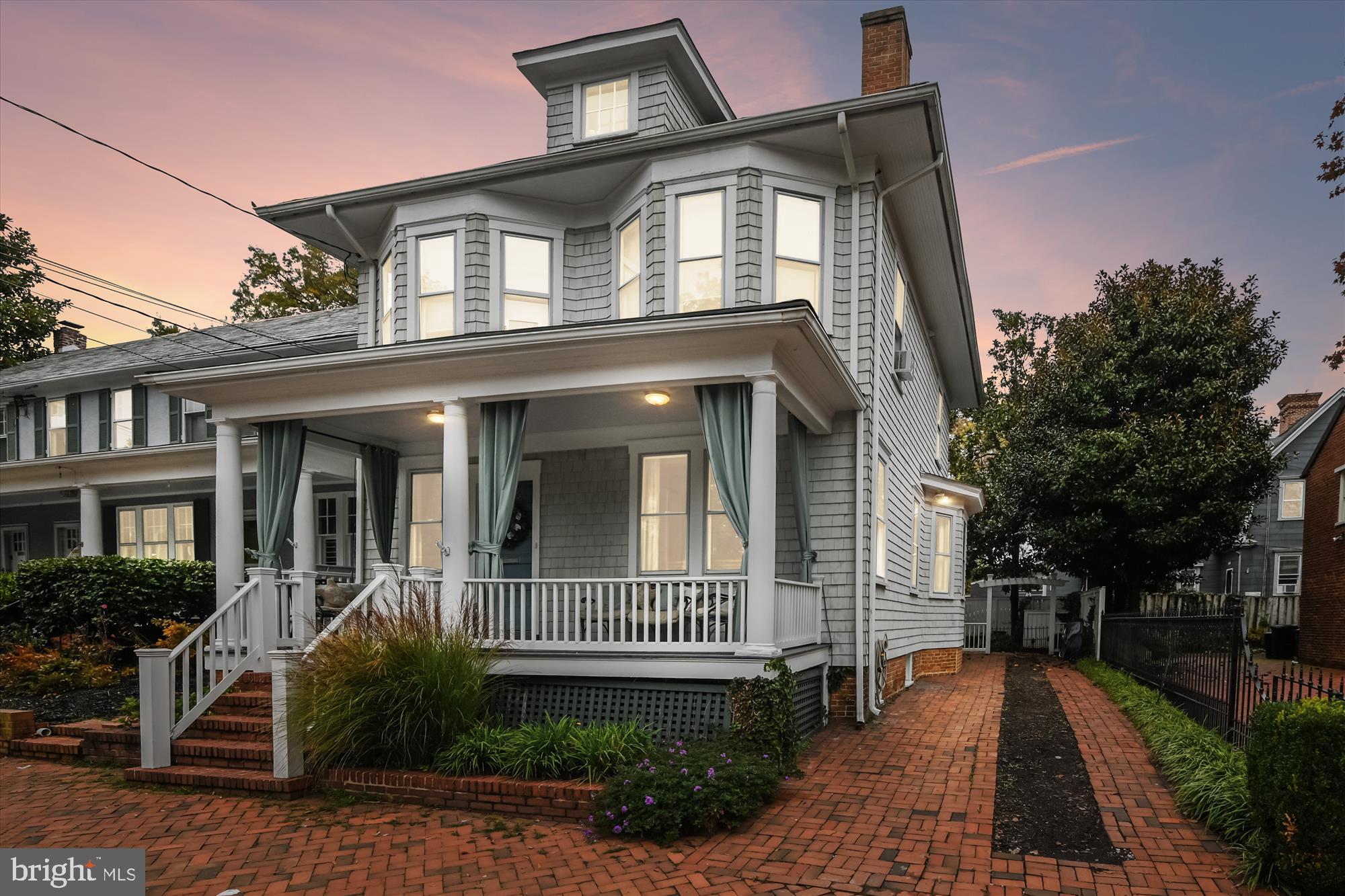 HISTORIC DISTRICT - Residential