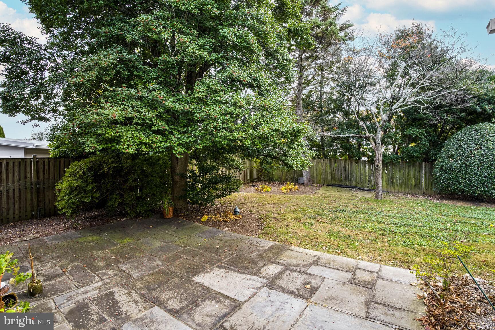 ALTA VISTA - Residential