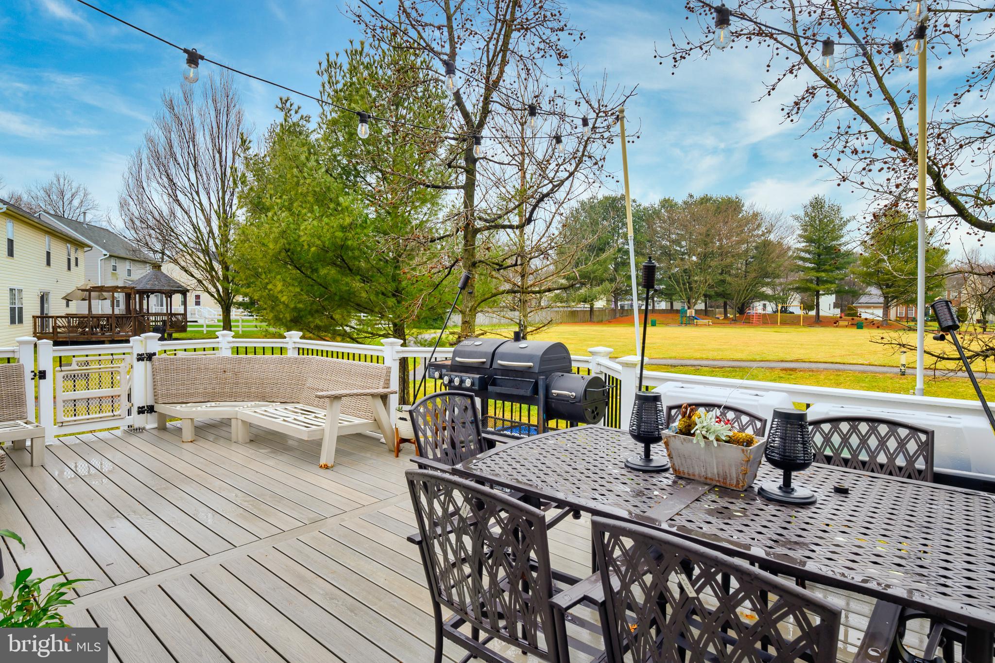 STEWARTS LANDING - Residential