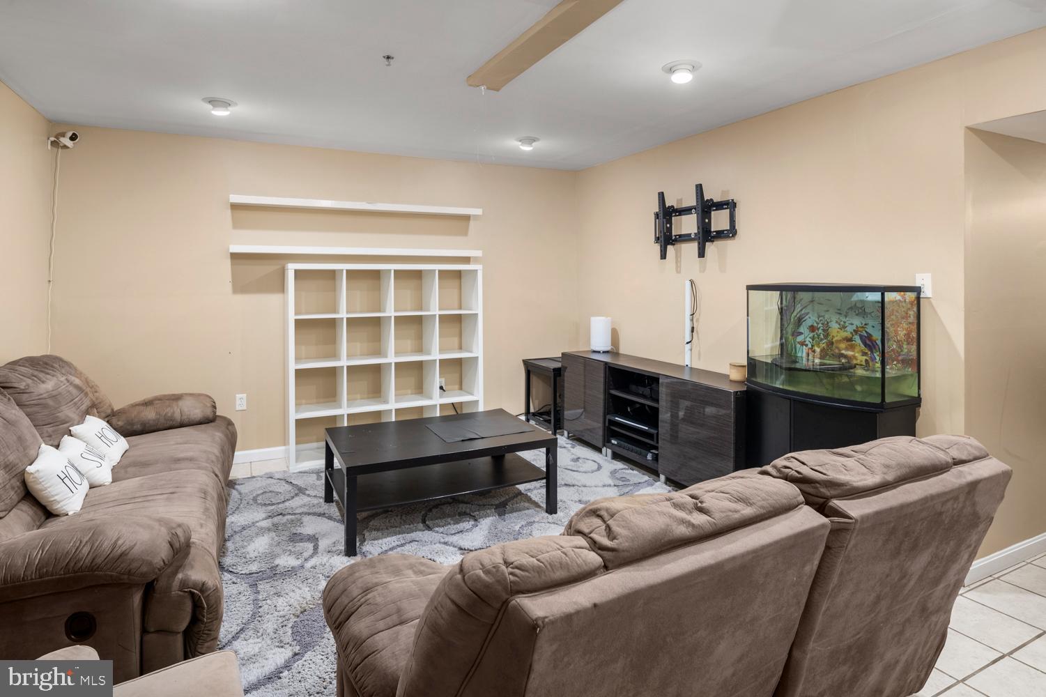 STEWARTS LANDING - Residential