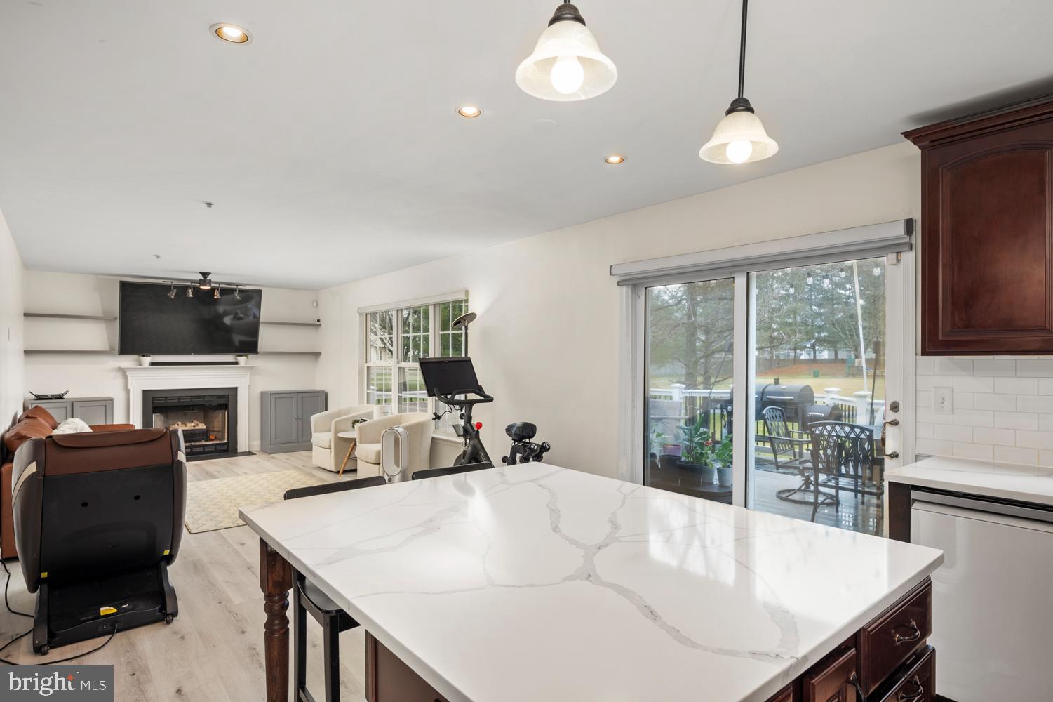 STEWARTS LANDING - Residential