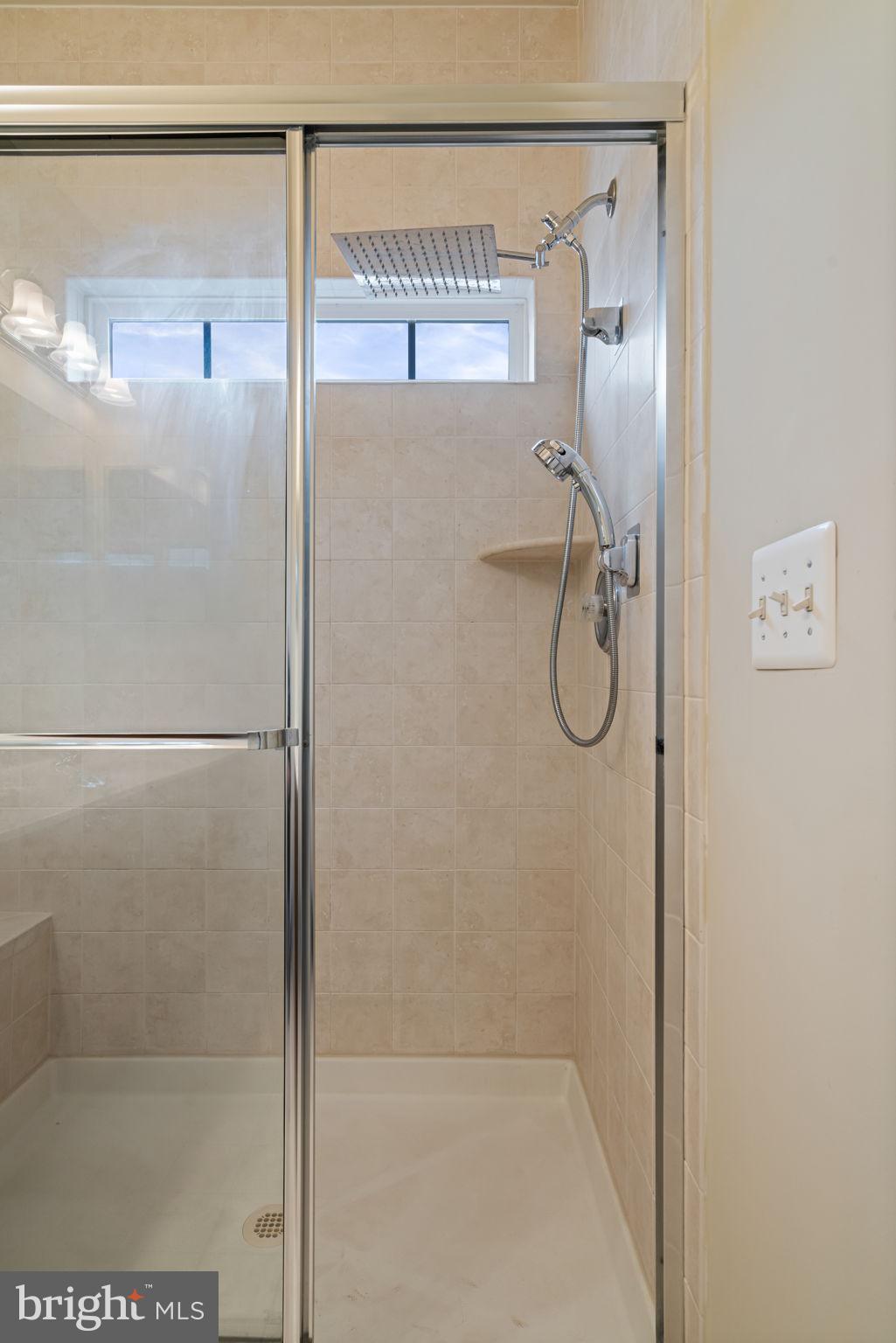 VILLAGE PLACE AT GAINESVILLE - Residential Lease