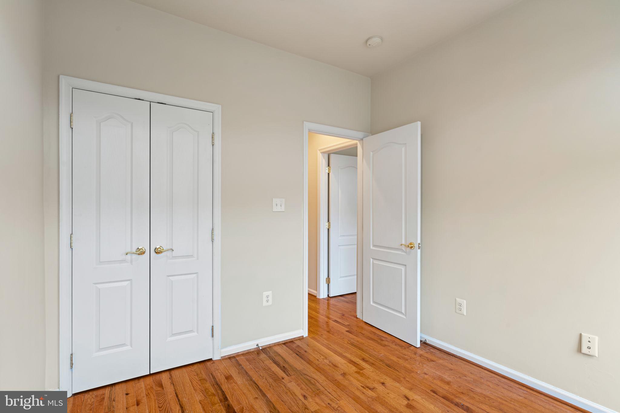 VILLAGE PLACE AT GAINESVILLE - Residential Lease