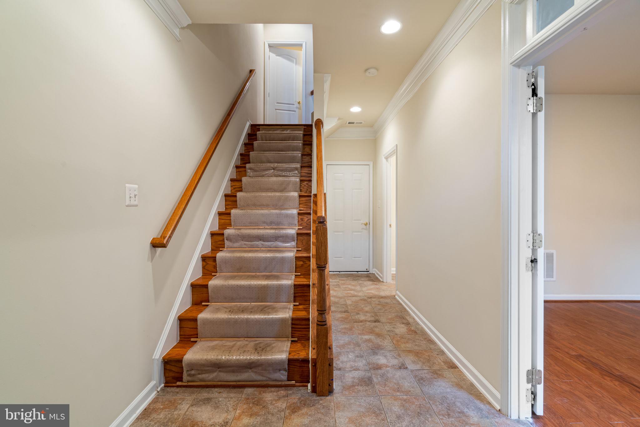 VILLAGE PLACE AT GAINESVILLE - Residential Lease