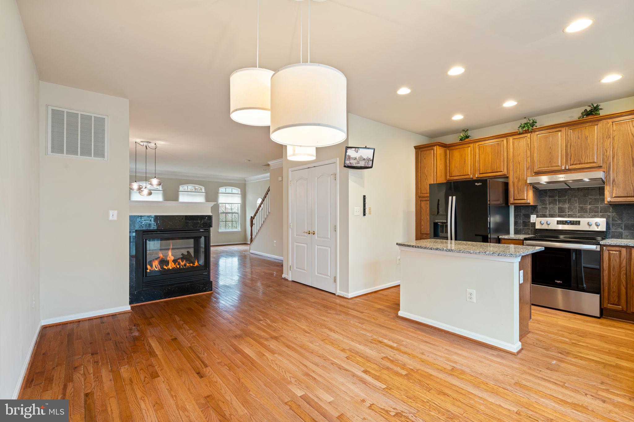 VILLAGE PLACE AT GAINESVILLE - Residential Lease