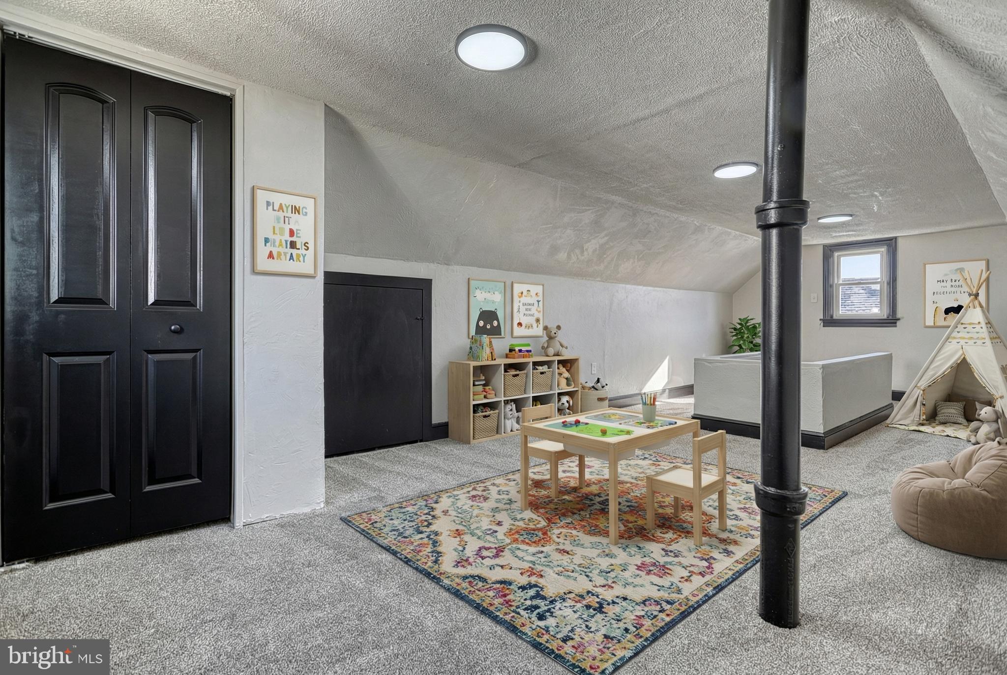 WARD 12 - Residential