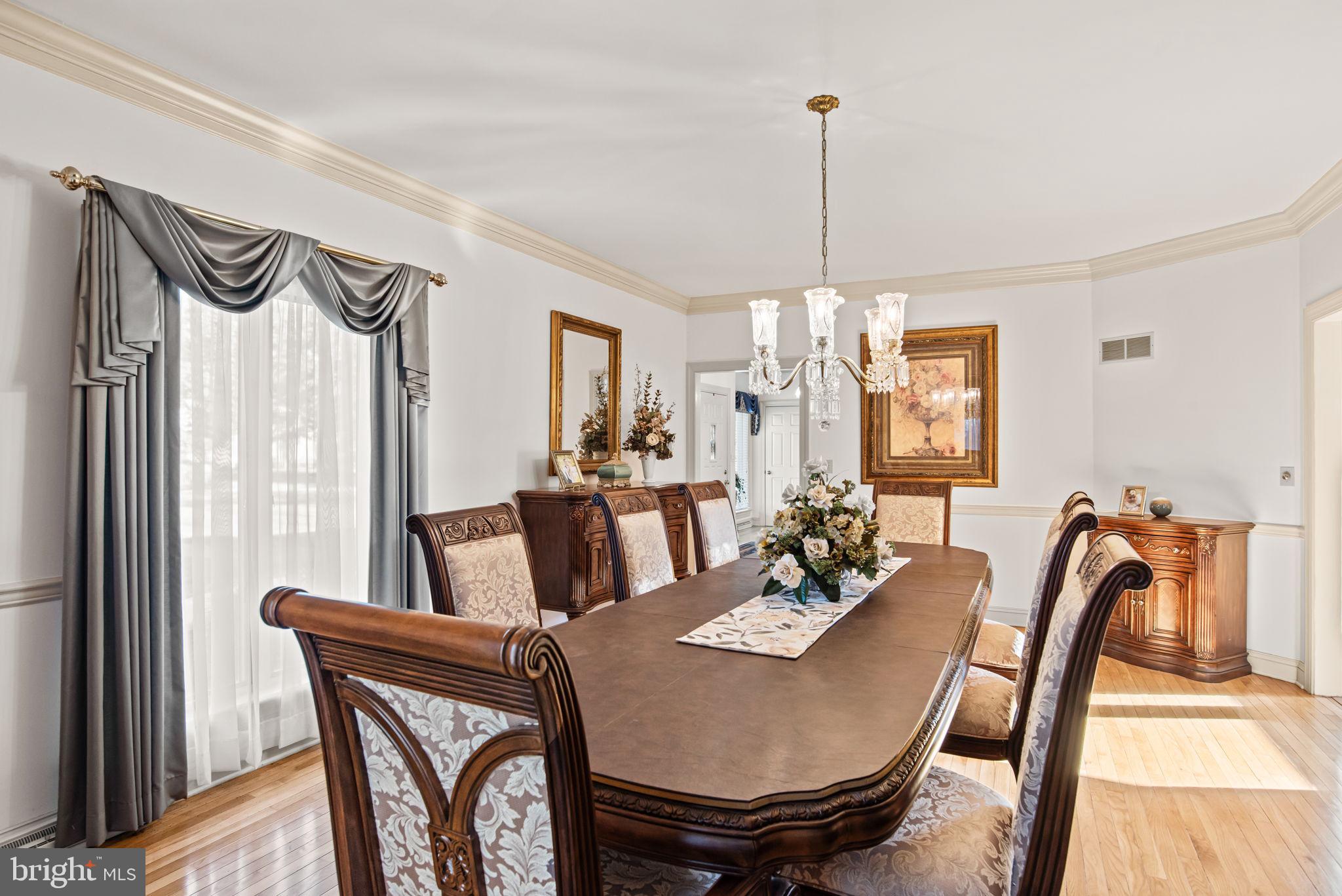 HEPPLEWHITE ESTATES - Residential