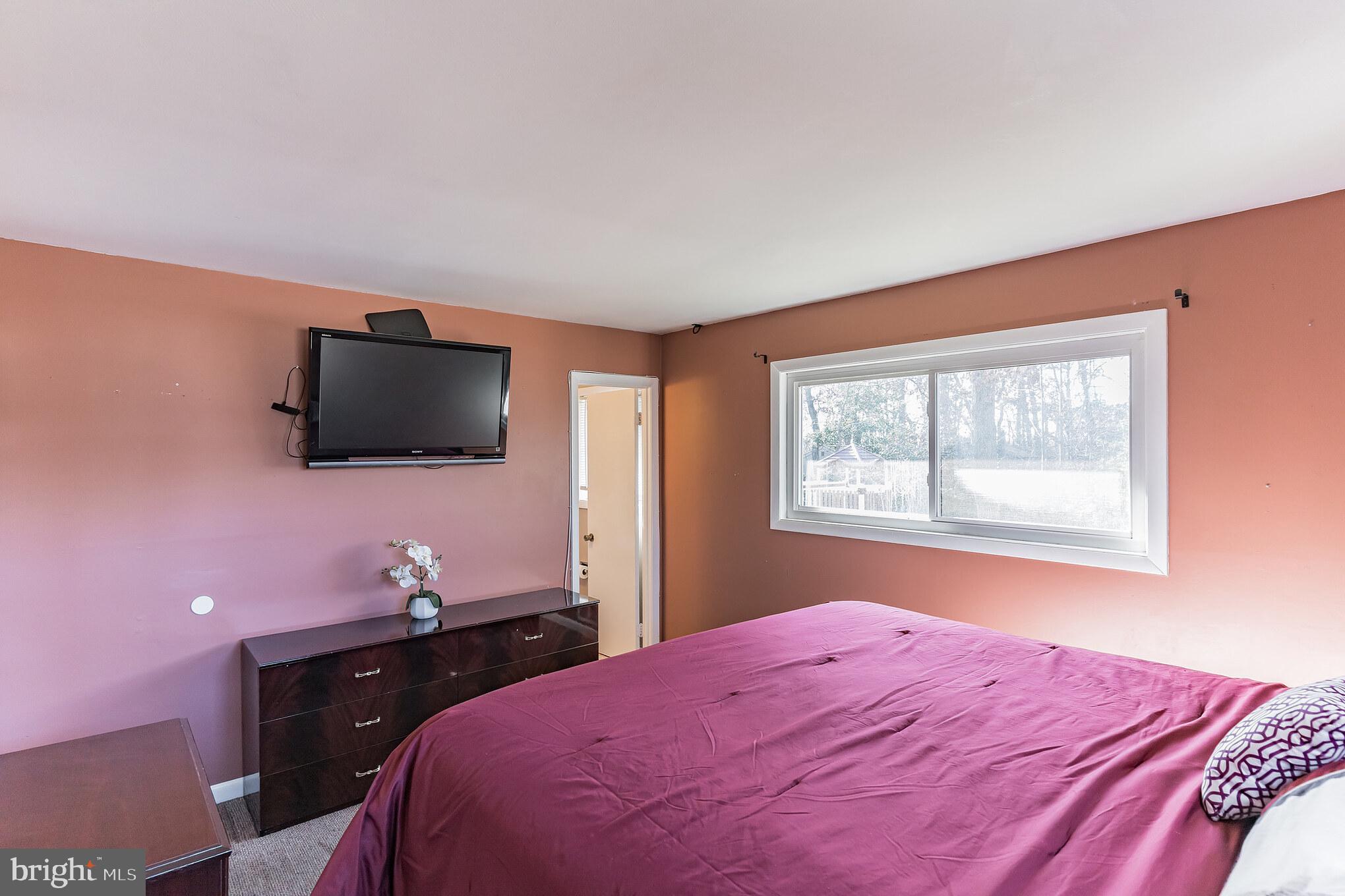 HICKORY HILL - Residential