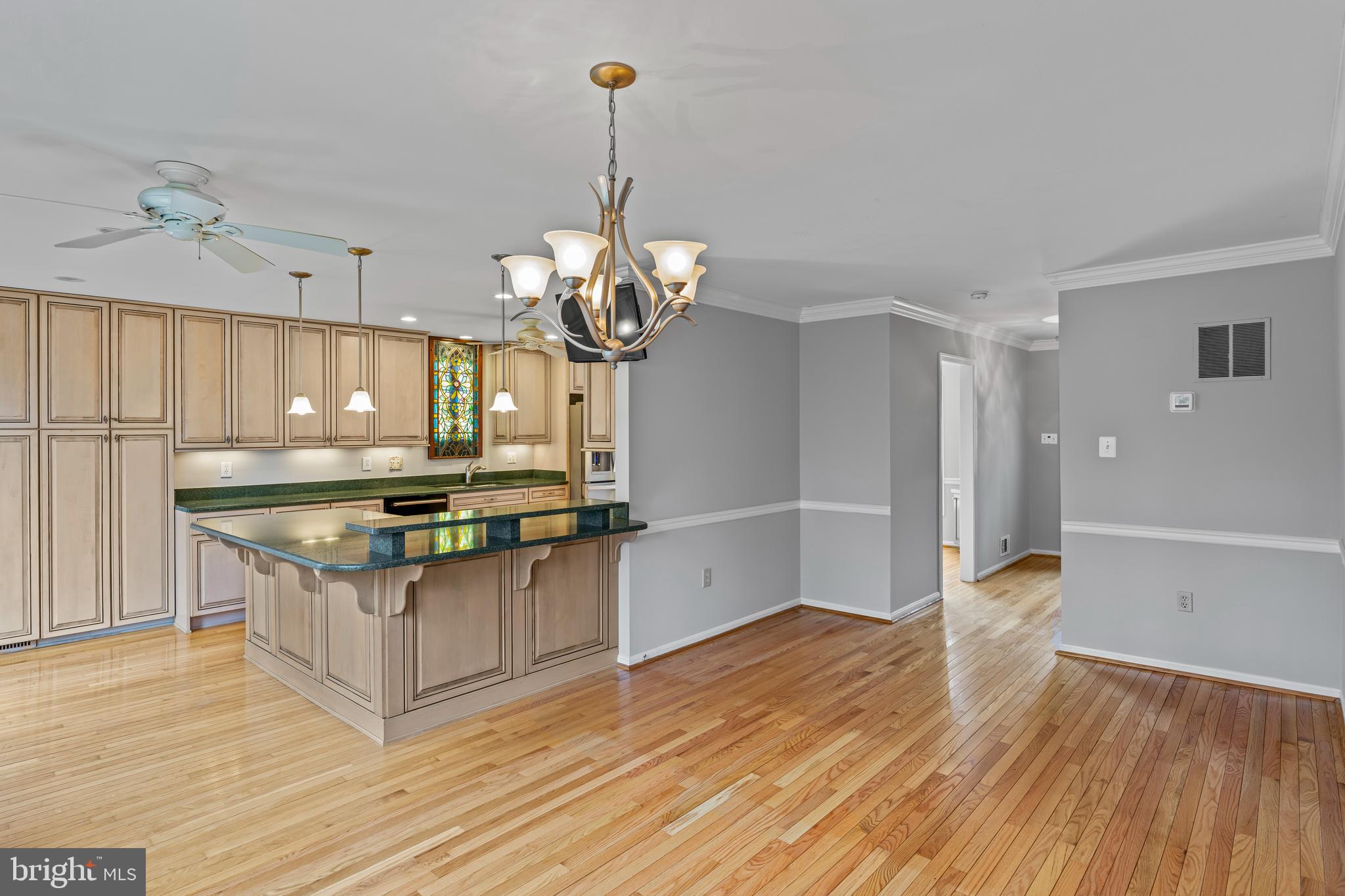 MIDDLERIDGE - Residential