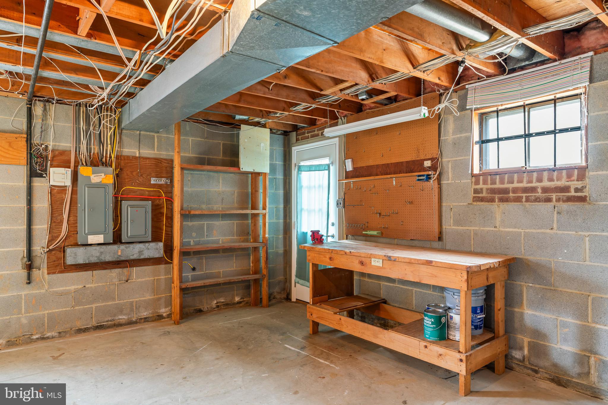 MIDDLERIDGE - Residential