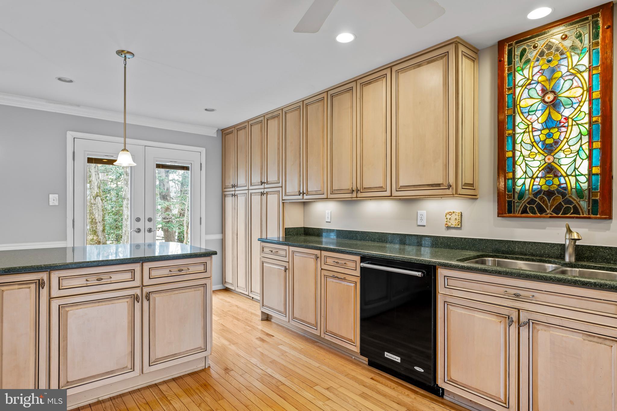 MIDDLERIDGE - Residential