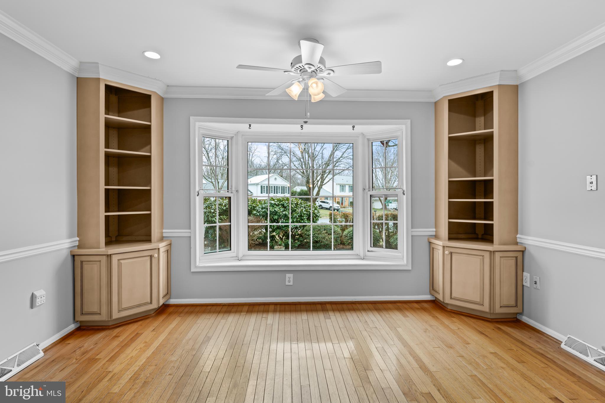 MIDDLERIDGE - Residential