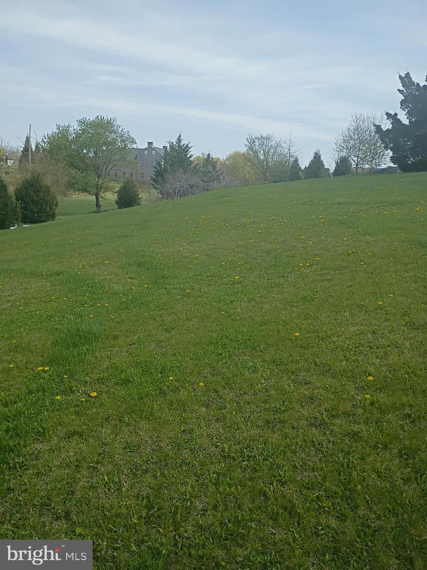 Great opportunity !! in town lot with water and sewer hook ups !! affordable price , all the in town conveniences great location !! build your dream house on this lot  .