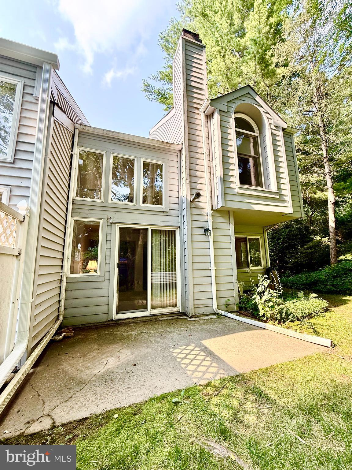 311 PLEASANT KNOLL COURT