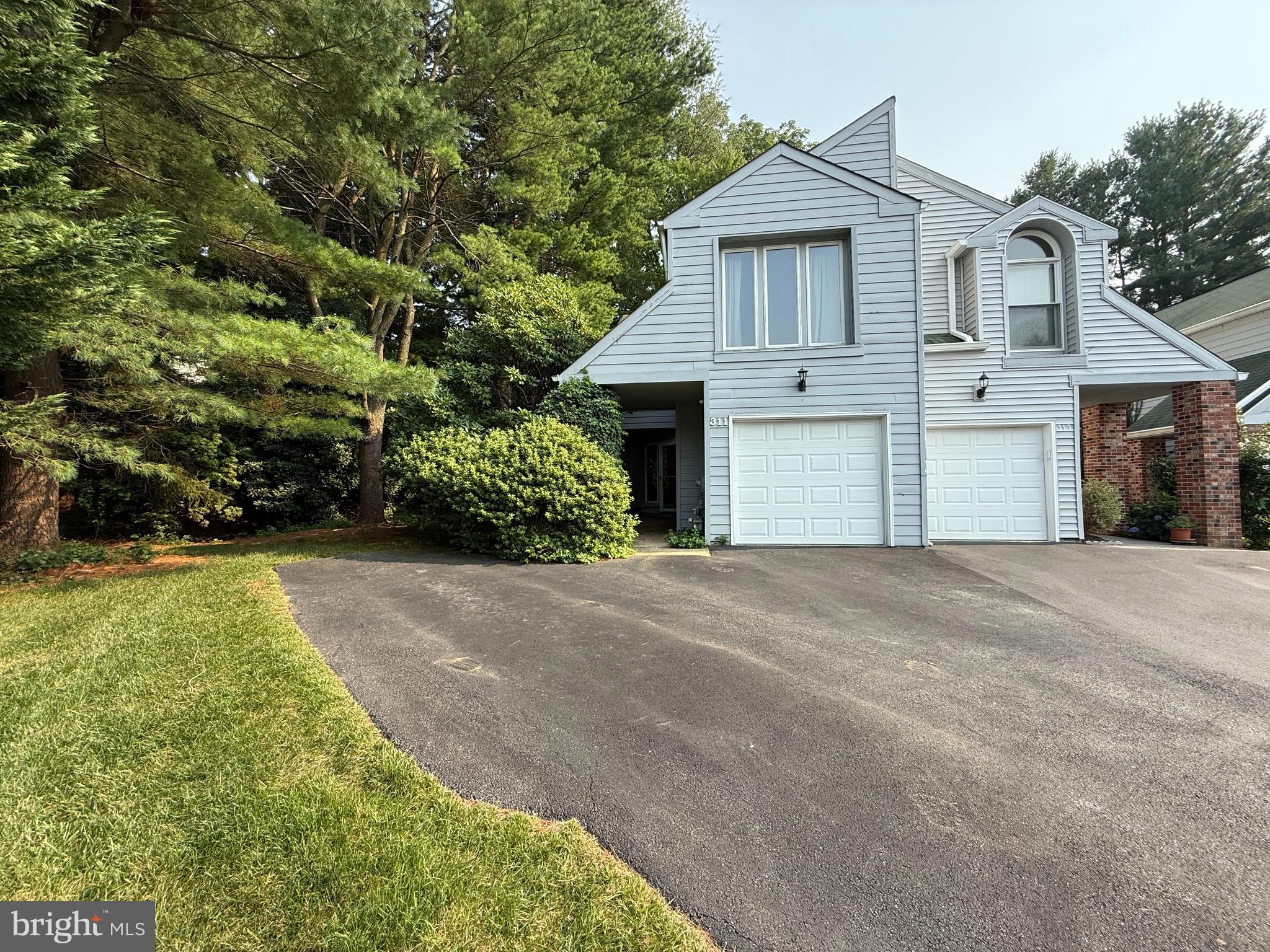 311 PLEASANT KNOLL COURT