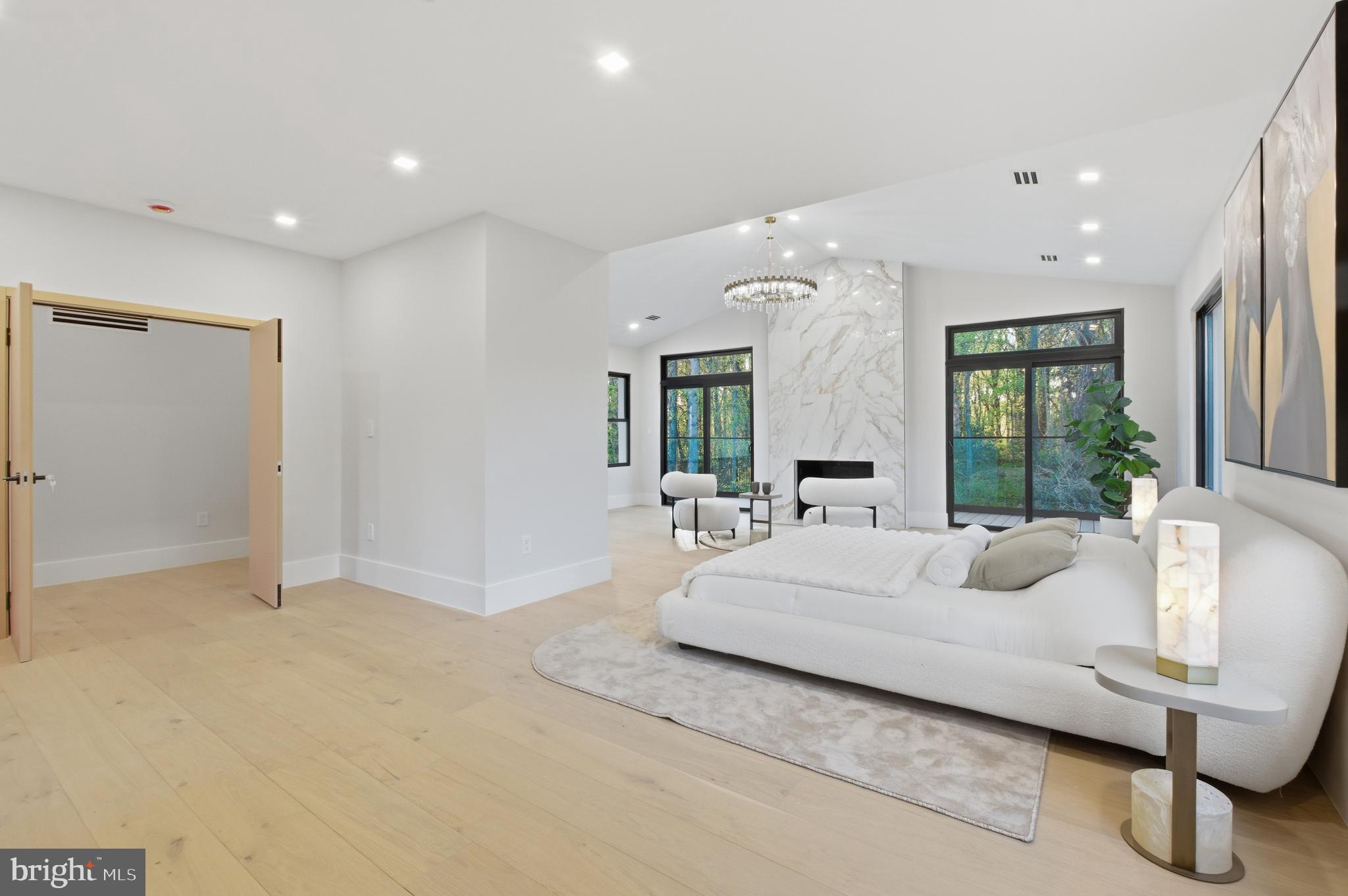 BASIL COURT - Residential