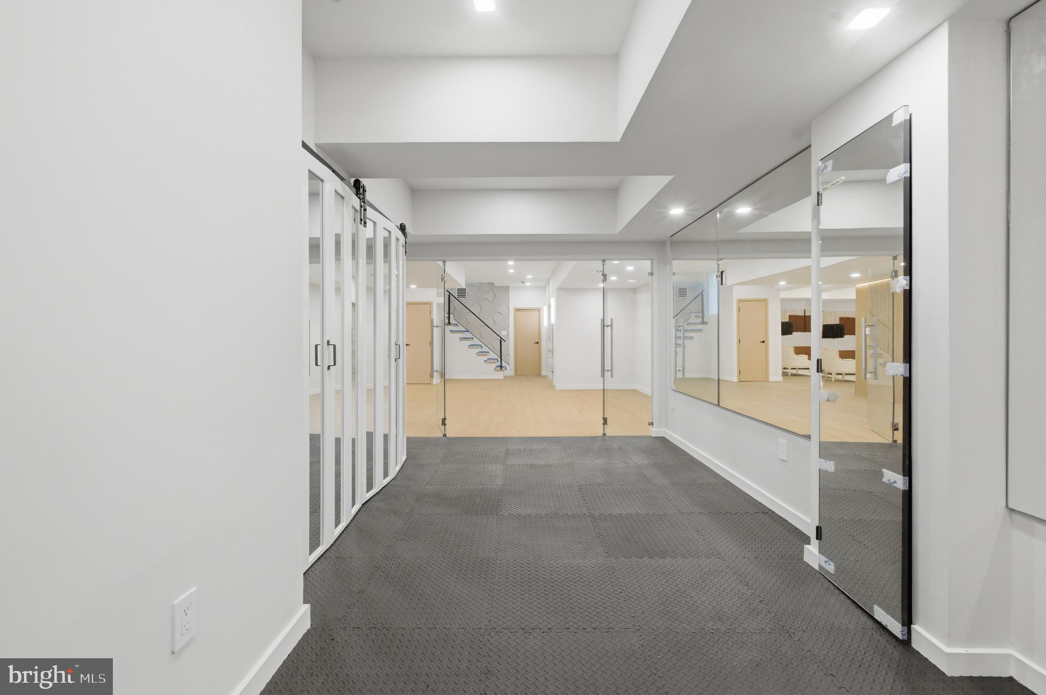 BASIL COURT - Residential