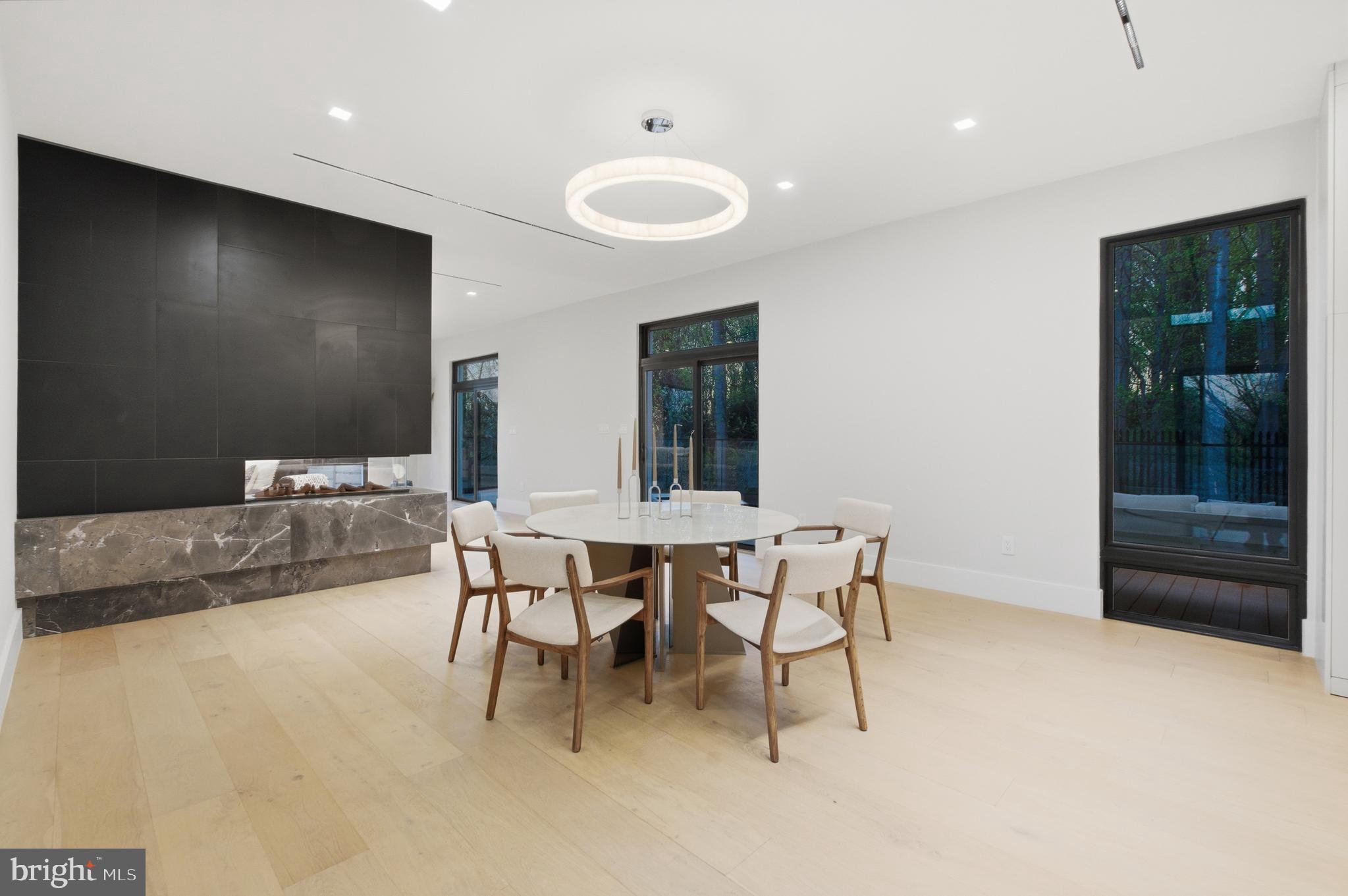 BASIL COURT - Residential