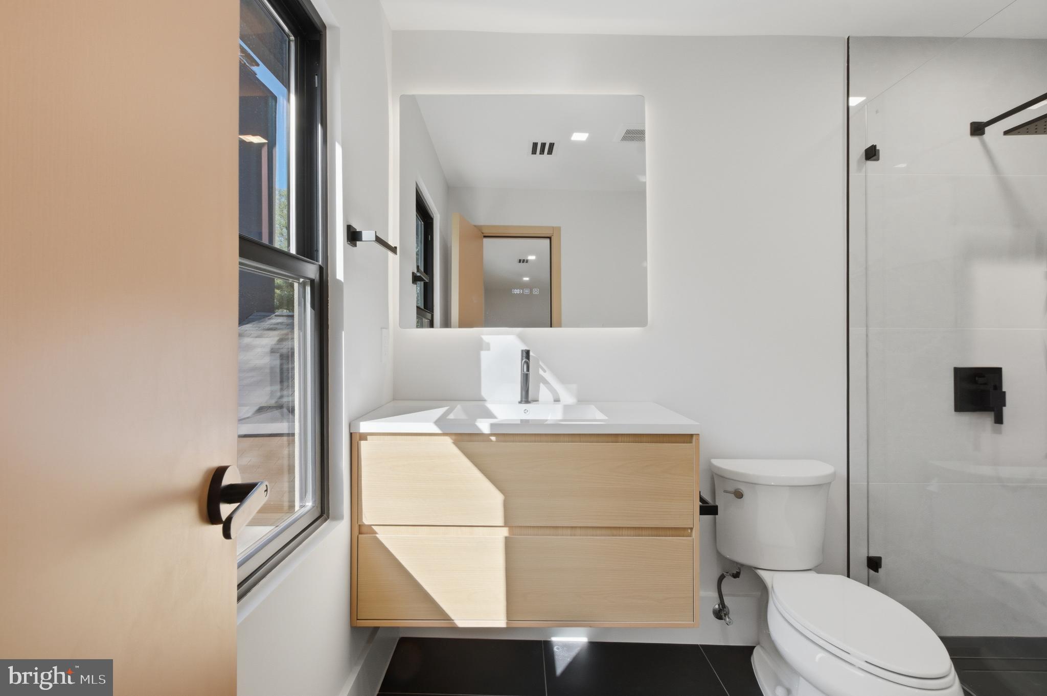 BASIL COURT - Residential