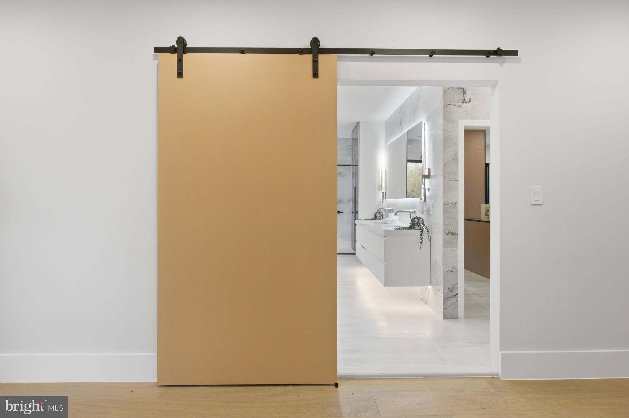 BASIL COURT - Residential