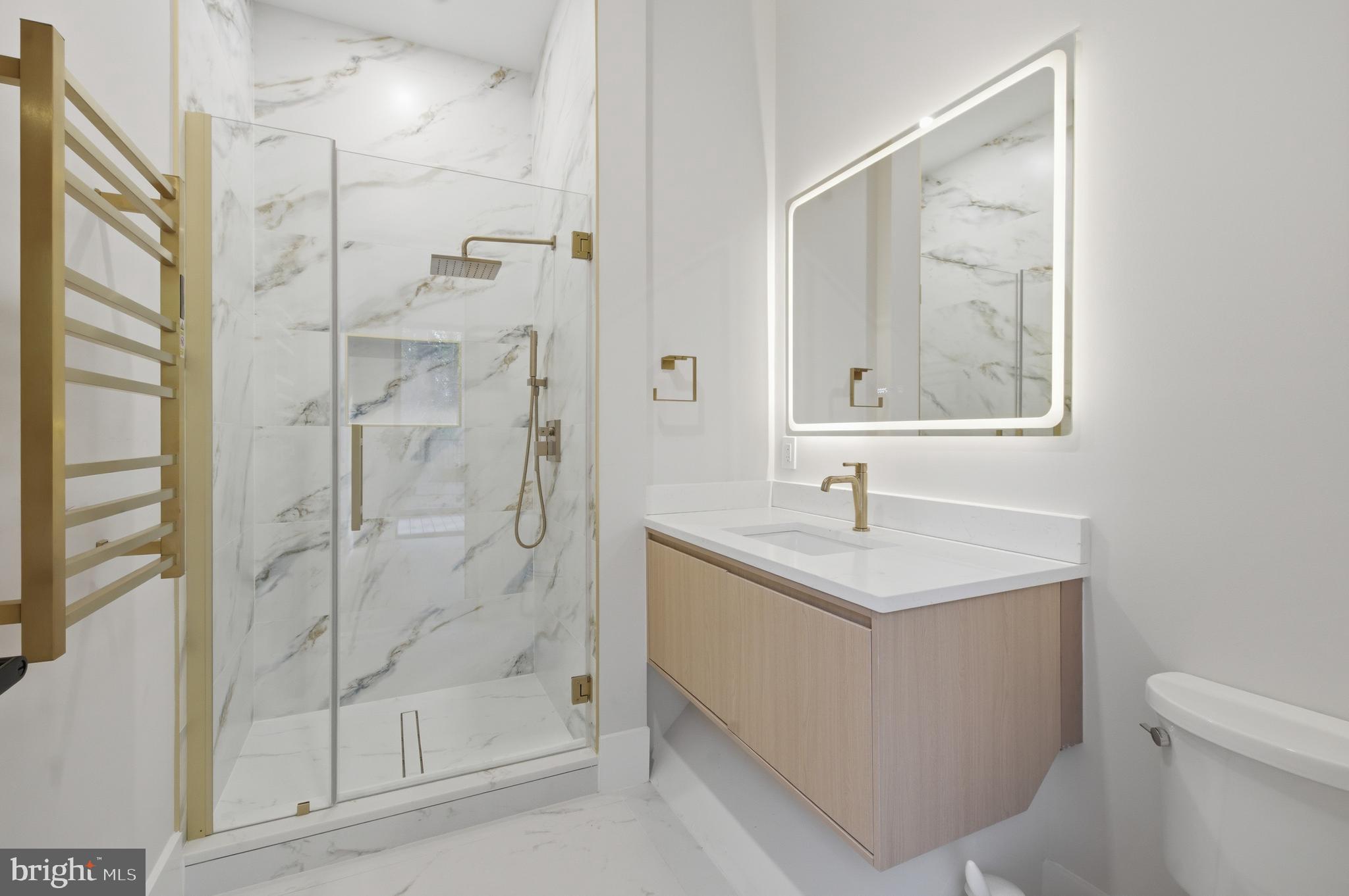 BASIL COURT - Residential