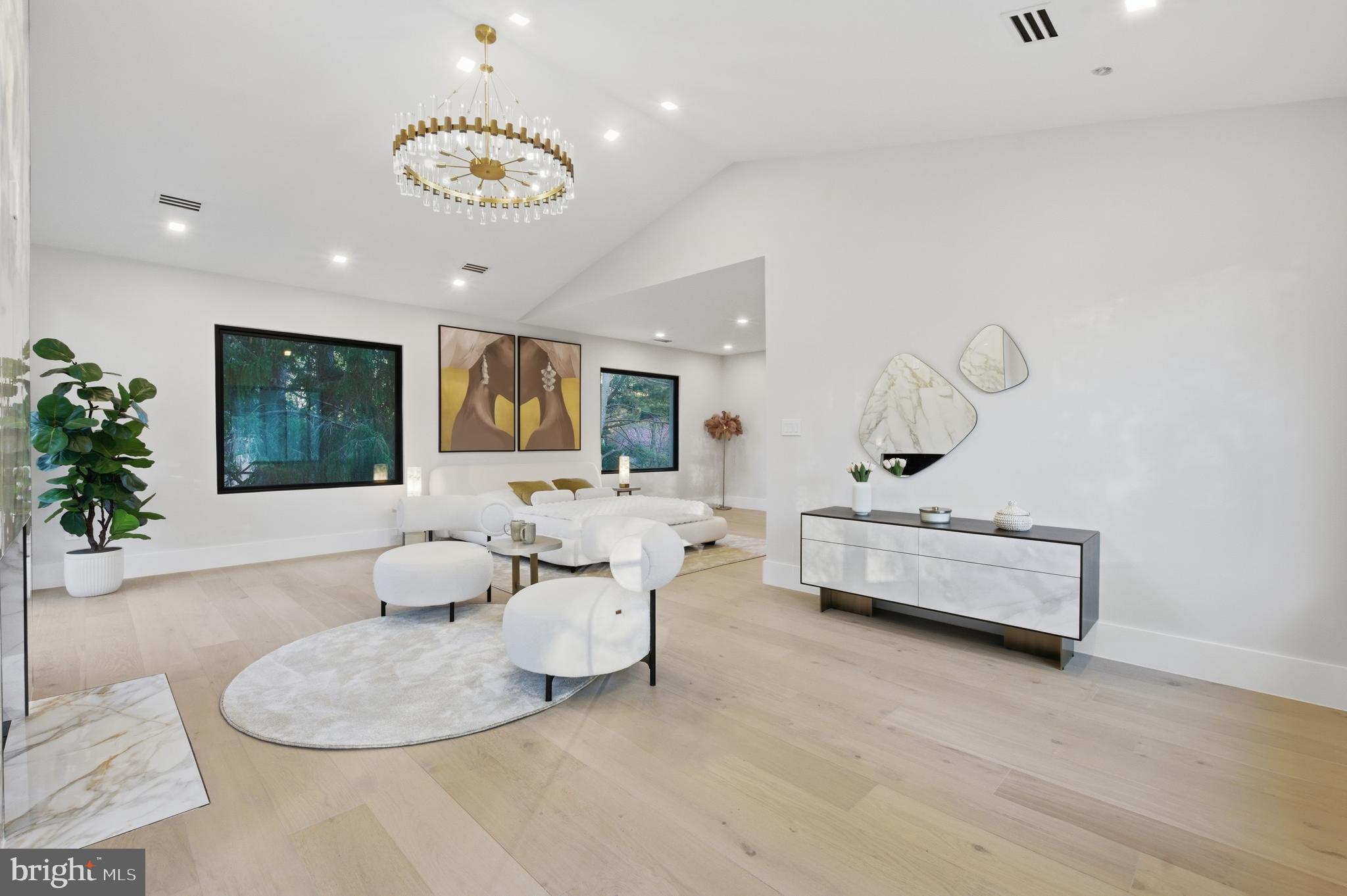 BASIL COURT - Residential