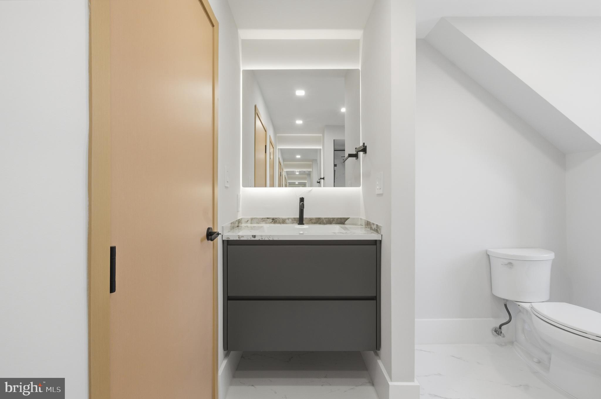 BASIL COURT - Residential