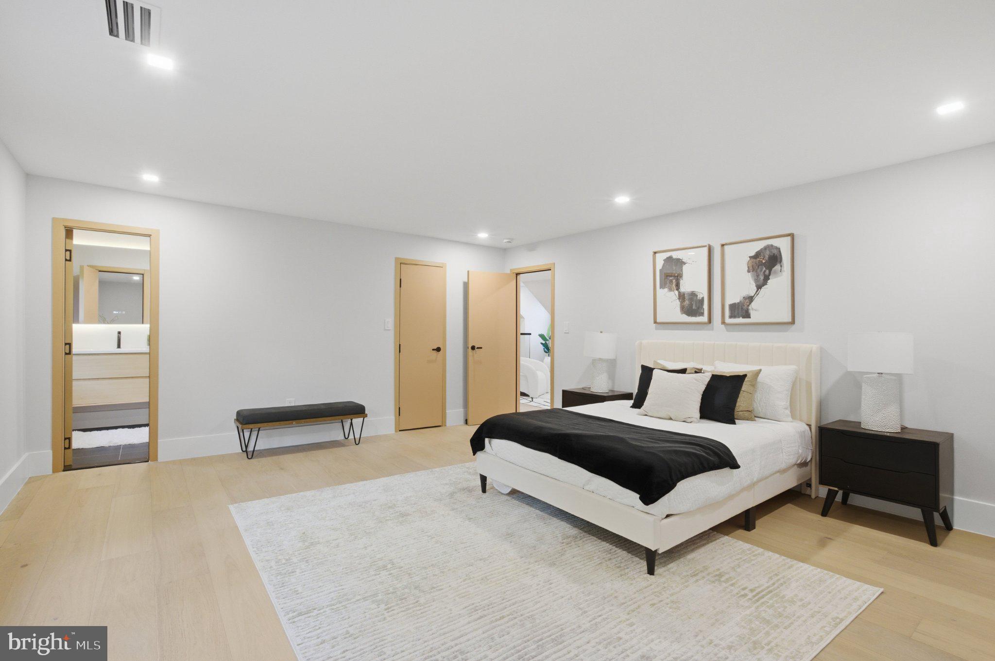 BASIL COURT - Residential