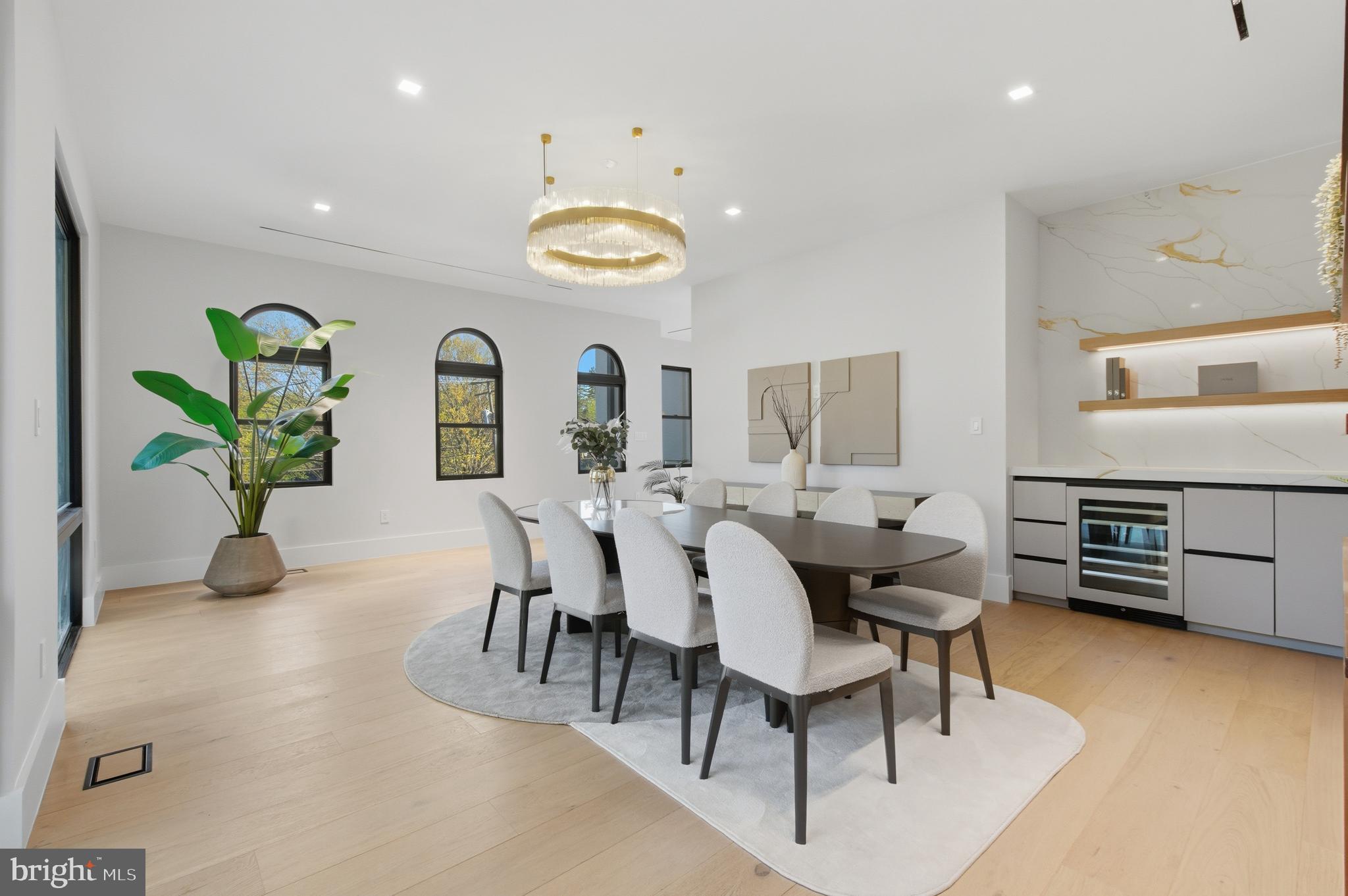 BASIL COURT - Residential