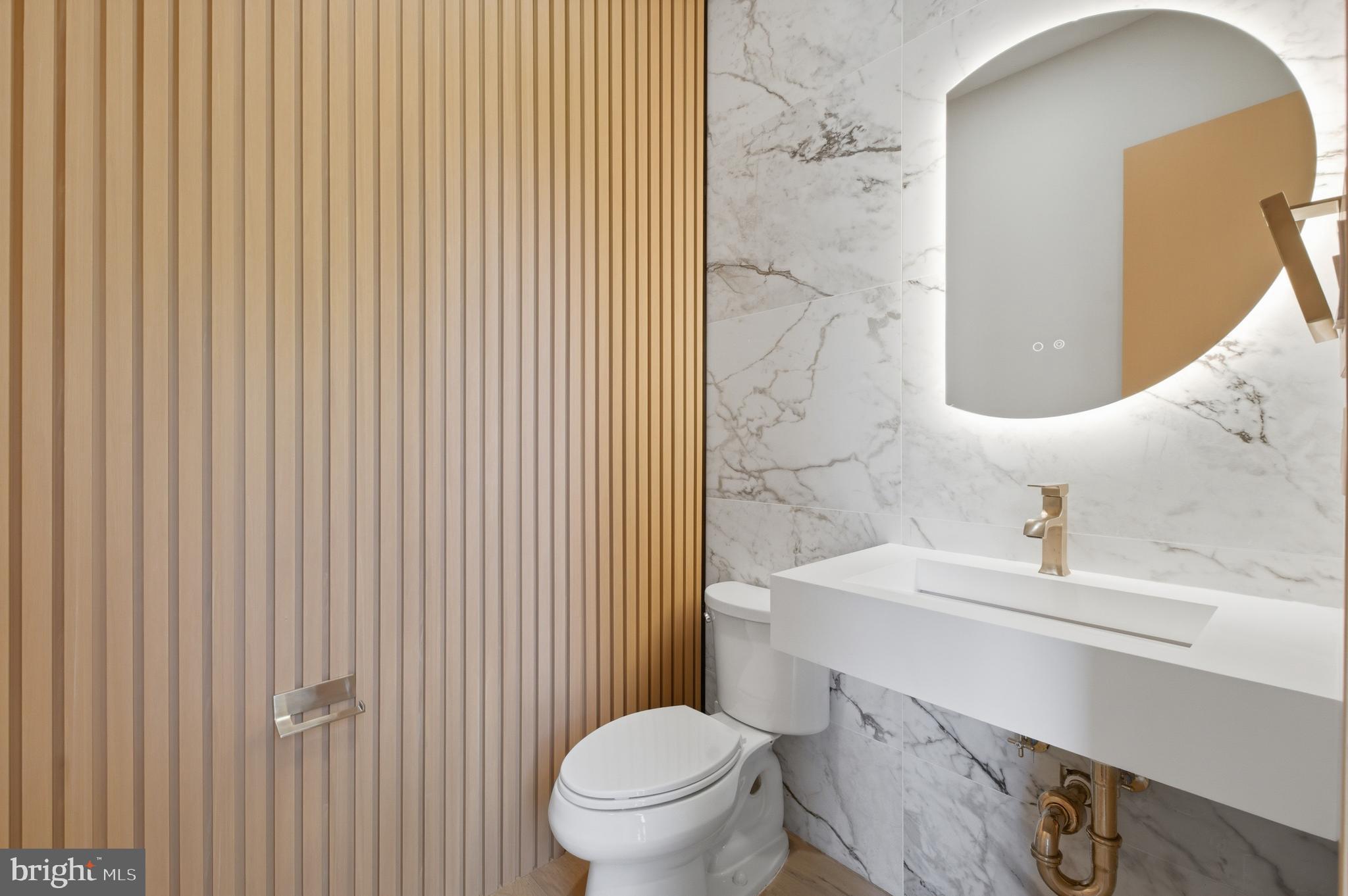 BASIL COURT - Residential