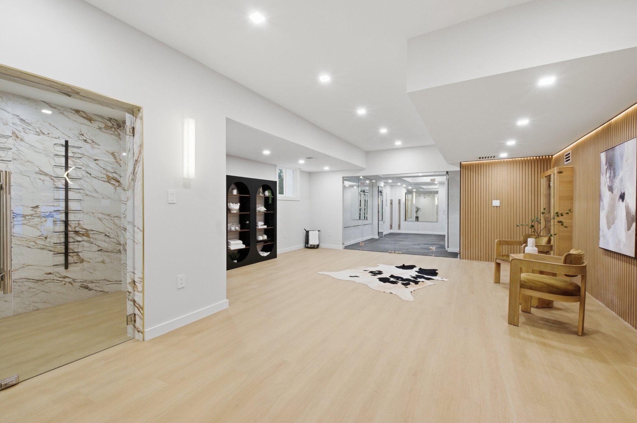 BASIL COURT - Residential