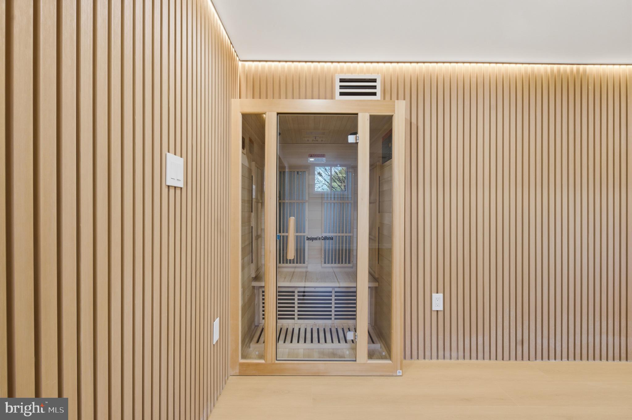 BASIL COURT - Residential