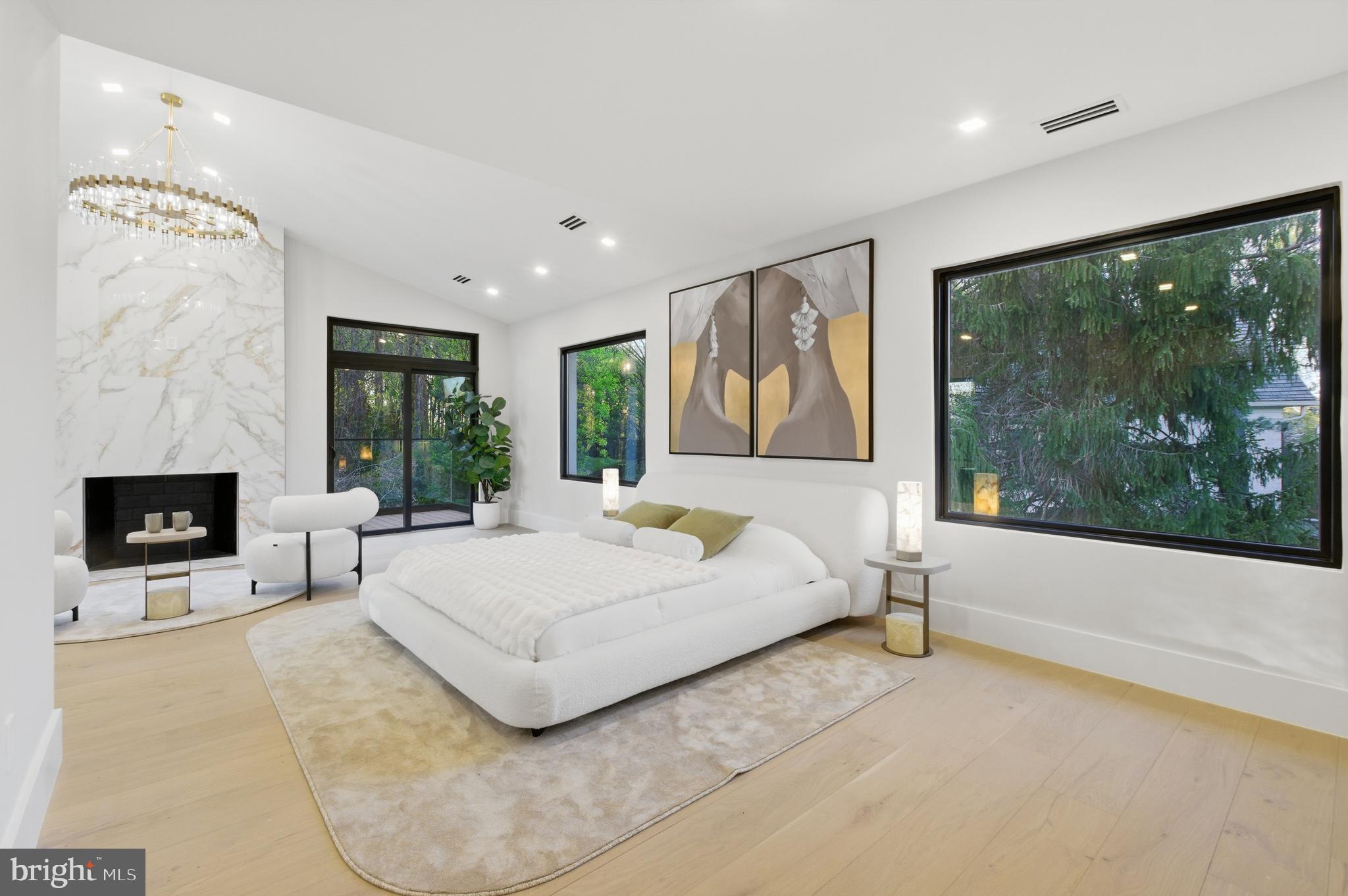 BASIL COURT - Residential