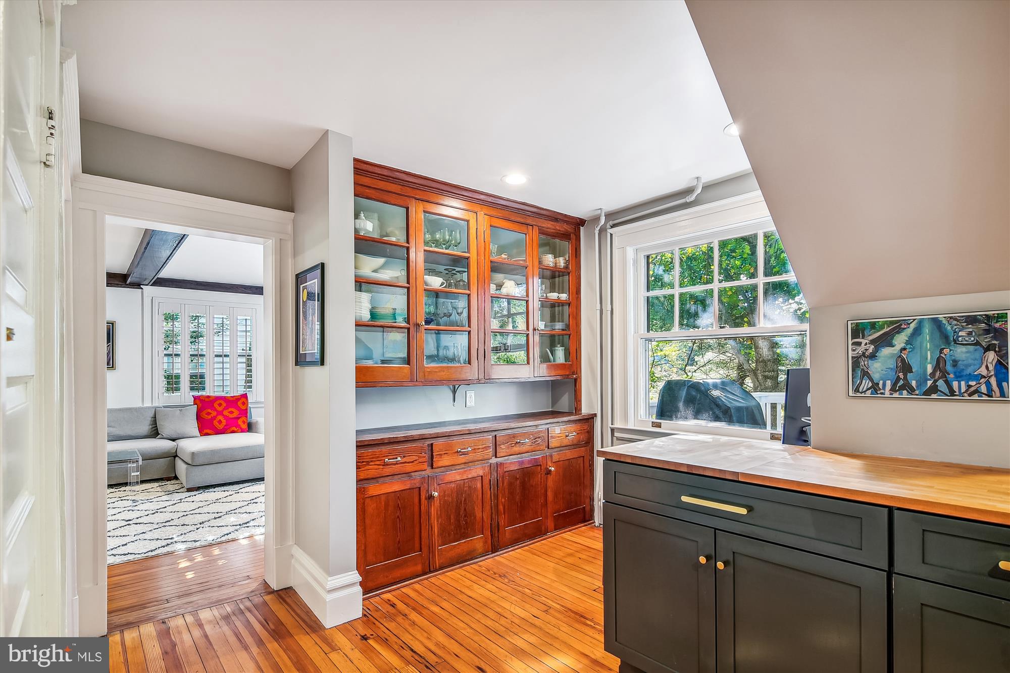 ROLAND PARK - Residential