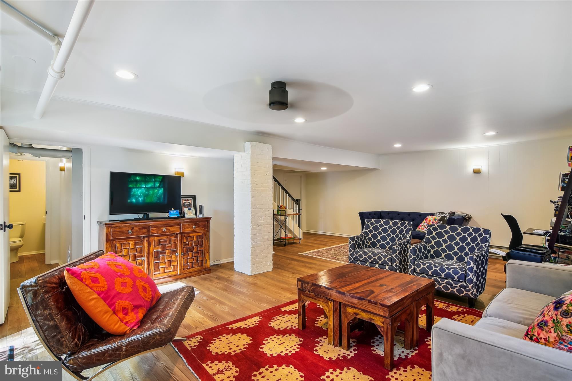 ROLAND PARK - Residential