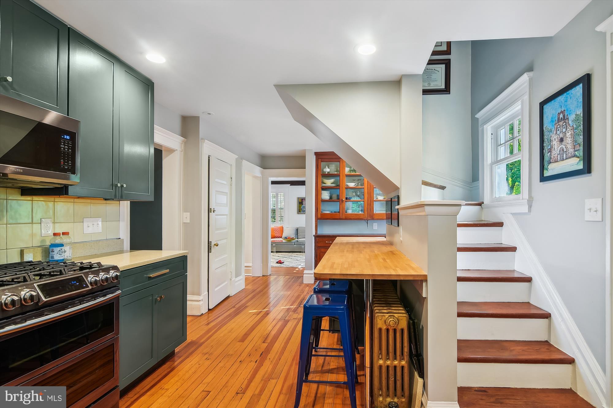 ROLAND PARK - Residential