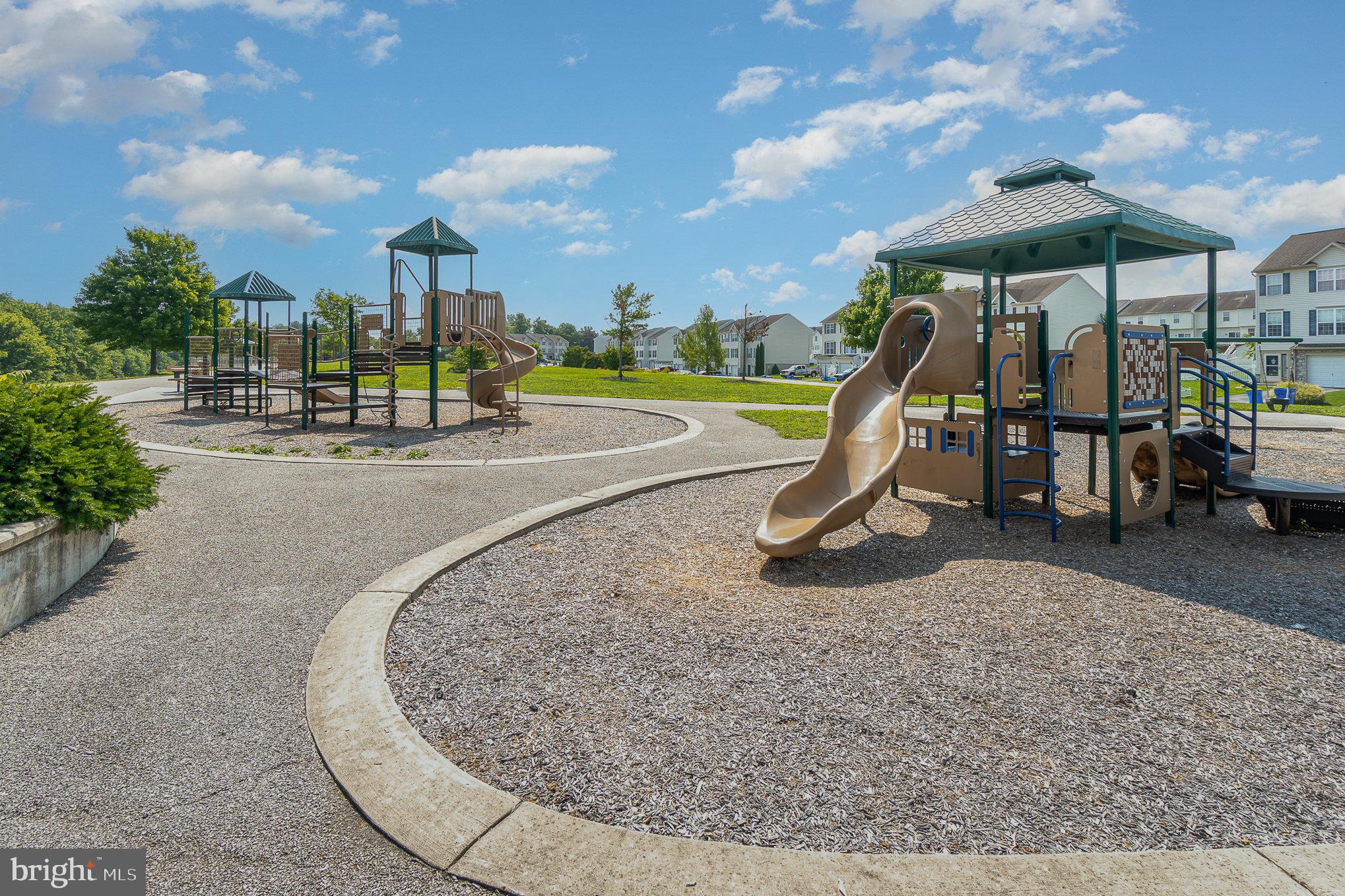 JACKSON HEIGHTS - Residential Lease