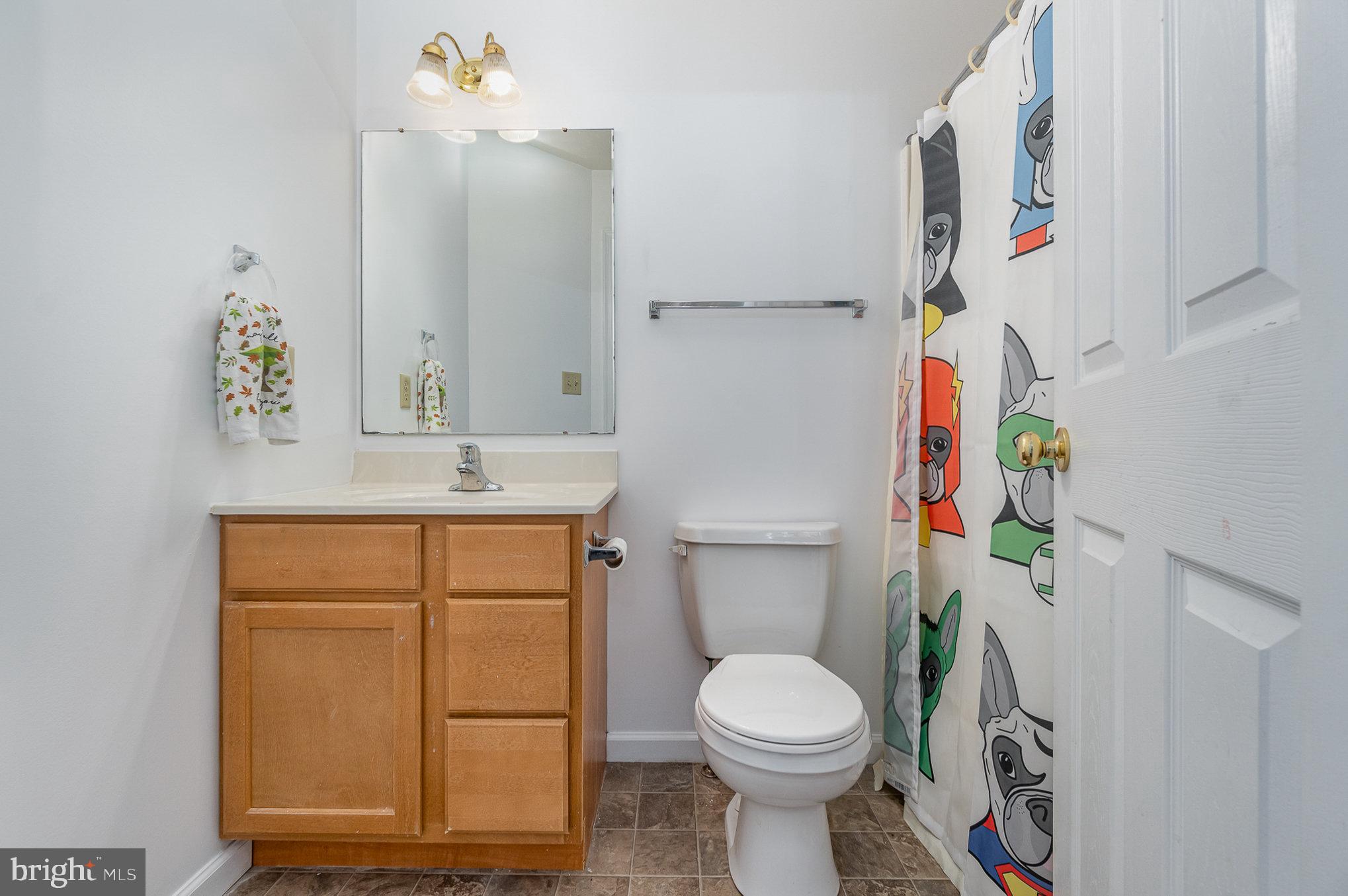 JACKSON HEIGHTS - Residential Lease