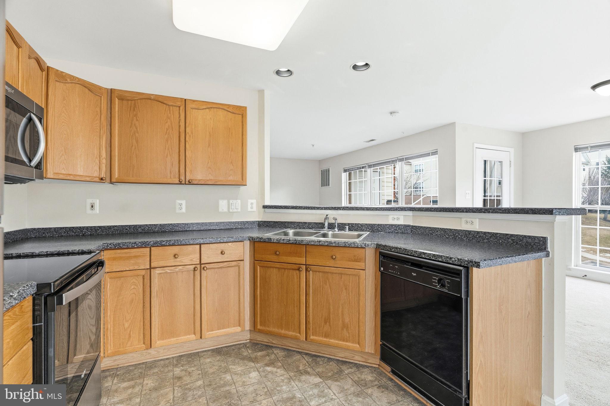 RIDGEVIEW II - Residential