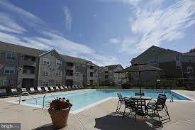 SEVEN OAKS - Residential Lease