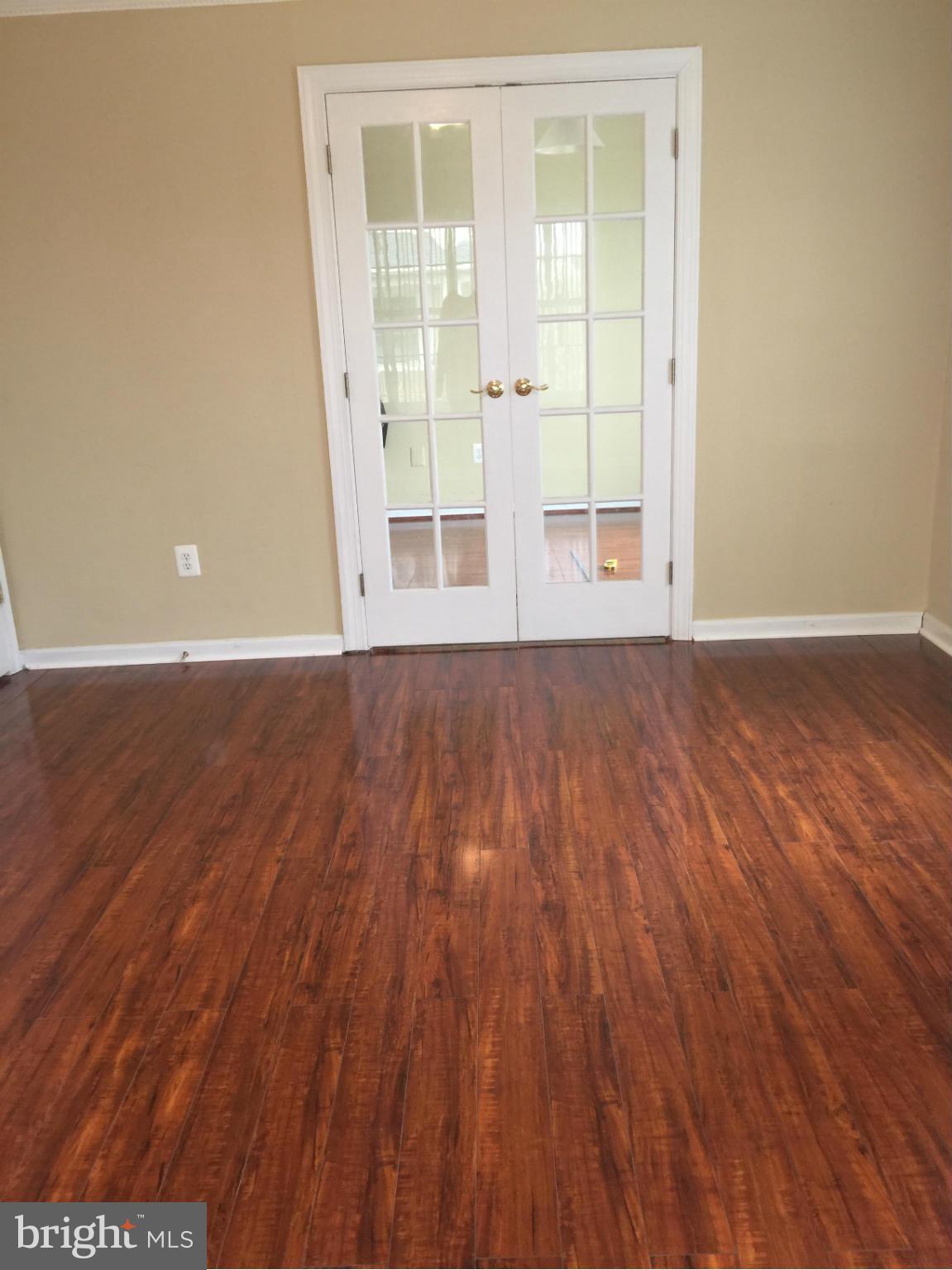 SEVEN OAKS - Residential Lease